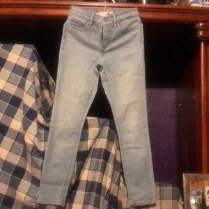 Levi’s 311 shaping skinny